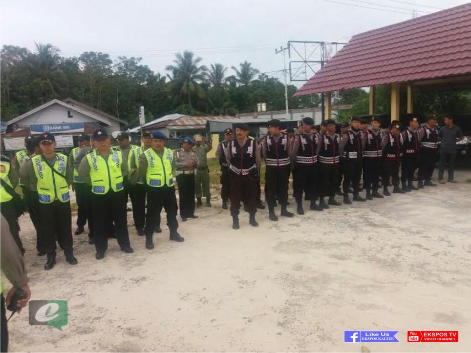 Polres Bontang Terjunkan Ratusan Personil Kawal Demo DPK P-Apdesi Marang Kayu