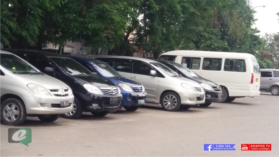 Sopir Travel Plat Hitam Siap Ditertibkan Jika Disediakan Pangkalan Khusus