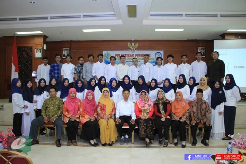 Walikota Neni Minta IKA SMPN 5 Bontang Bantu Pemerintah Berantas Narkoba