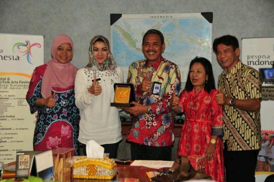 PEMAPARAN RITA TENTANG  EIFAF DI KEMENTERIAN PARIWISATA