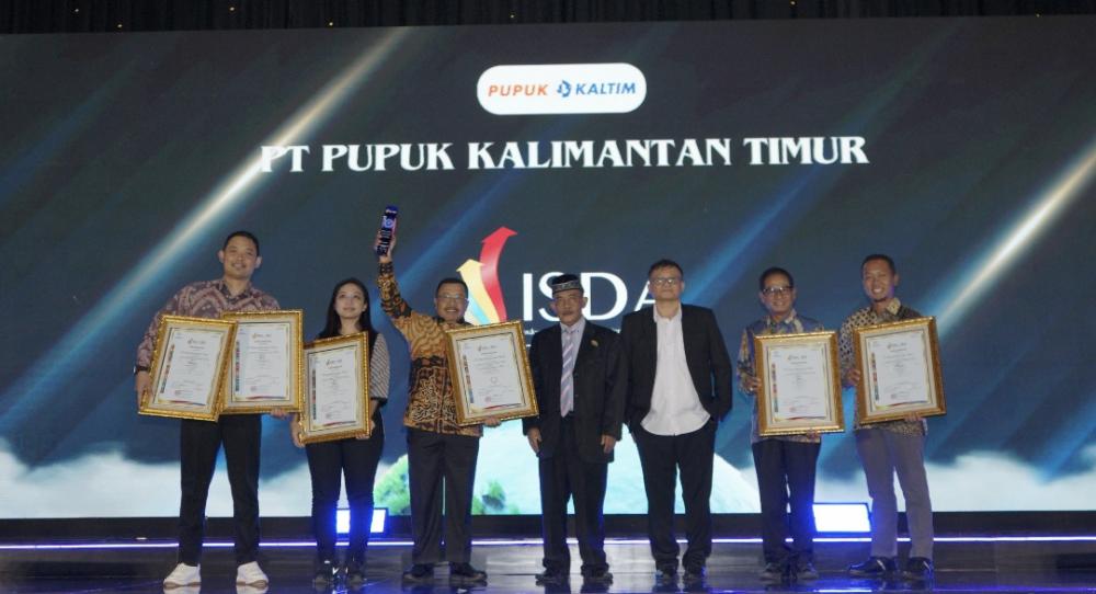 Borong Prestasi ISDA 2023, Pupuk Kaltim Raih The Most Commited Corporate on SDGs for Environment Pil