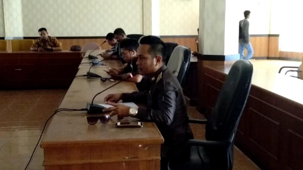 Data Rastra Dinilai Tidak Objektif, Apdesi Bone Curhat ke DPRD
