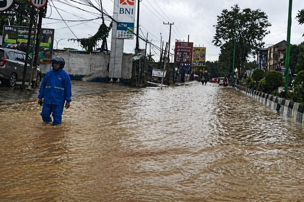 10 Hari Cuaca Ekstrem Kepung Kaltim, Awas Banjir hingga Pohon Tumbang