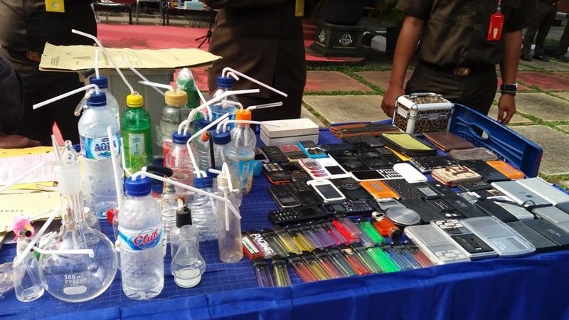 Kejari Bontang Musnahkan Barang Bukti Kasus Narkotika. 