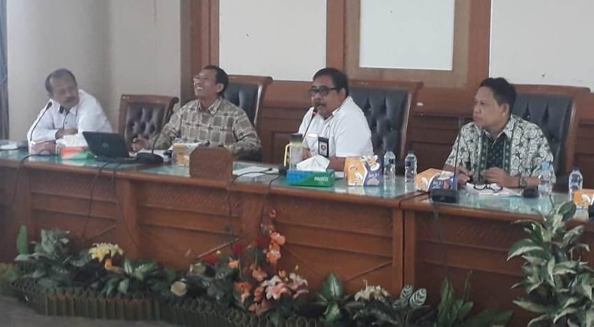 Dinsos Kutim Gandeng Mahasiswa Unmul Tanggulangi Kemiskinan
