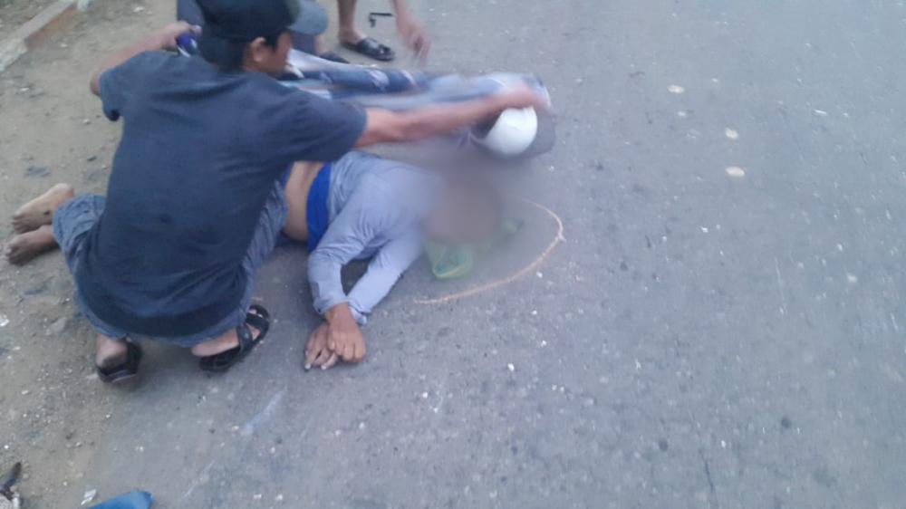 Tabrak Truk Mundur, Pengendara Motor di Bone Meregang Nyawa di TKP