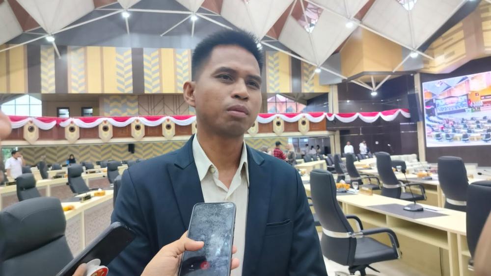 Sutomo Jabir Minta Pemprov Kaltim Mediasi PT Kayan Hidron Energi Soal Pembangunan Aliran Listrik