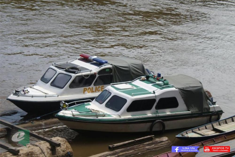 Di Mahulu, Kapal Boot Efektif Sebagai Kendaraan Tahanan Kepolisian