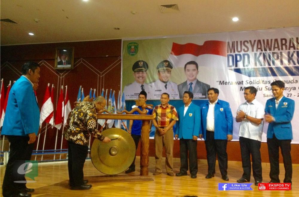 Bupati Ismunandar Ajak KNPI Bersama-Sama Bangun Kutim 
