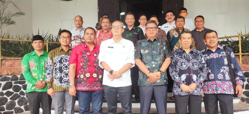 Kunjungi Cirebon, Wali Kota Bontang Sharing Soal Adat, Budaya dan Pariwisata