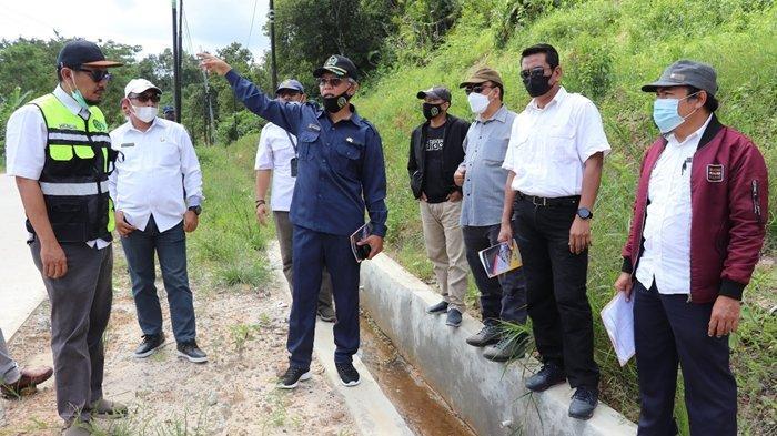 Pansus DPRD Sikapi Banyak Jalan Umum di Samboja Dilintasi Kendaraan Tambang