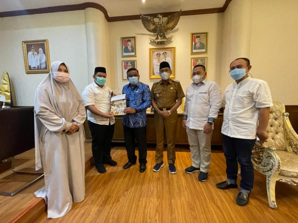 Terima Kunjungan Kadin, Bupati Fahsar : Rangkul Pengusaha Muda Bangun Ekonomi 