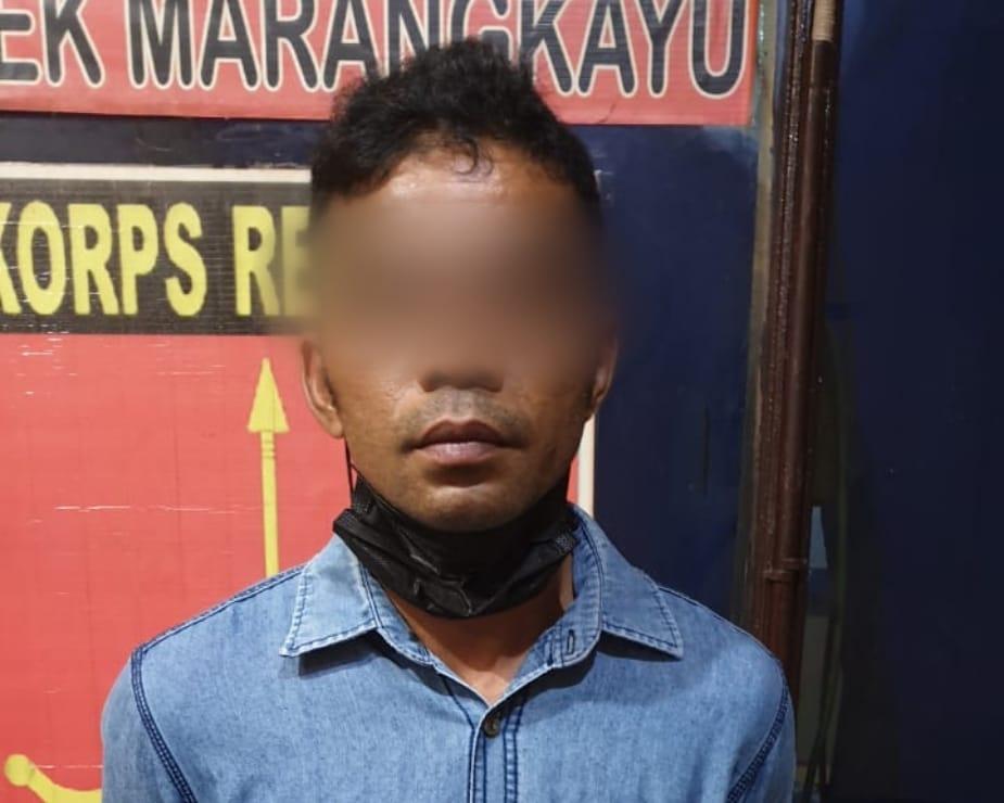 Apes! Pria Marangkayu Ini Kedapatan Bawa Badik di Tempat Judi