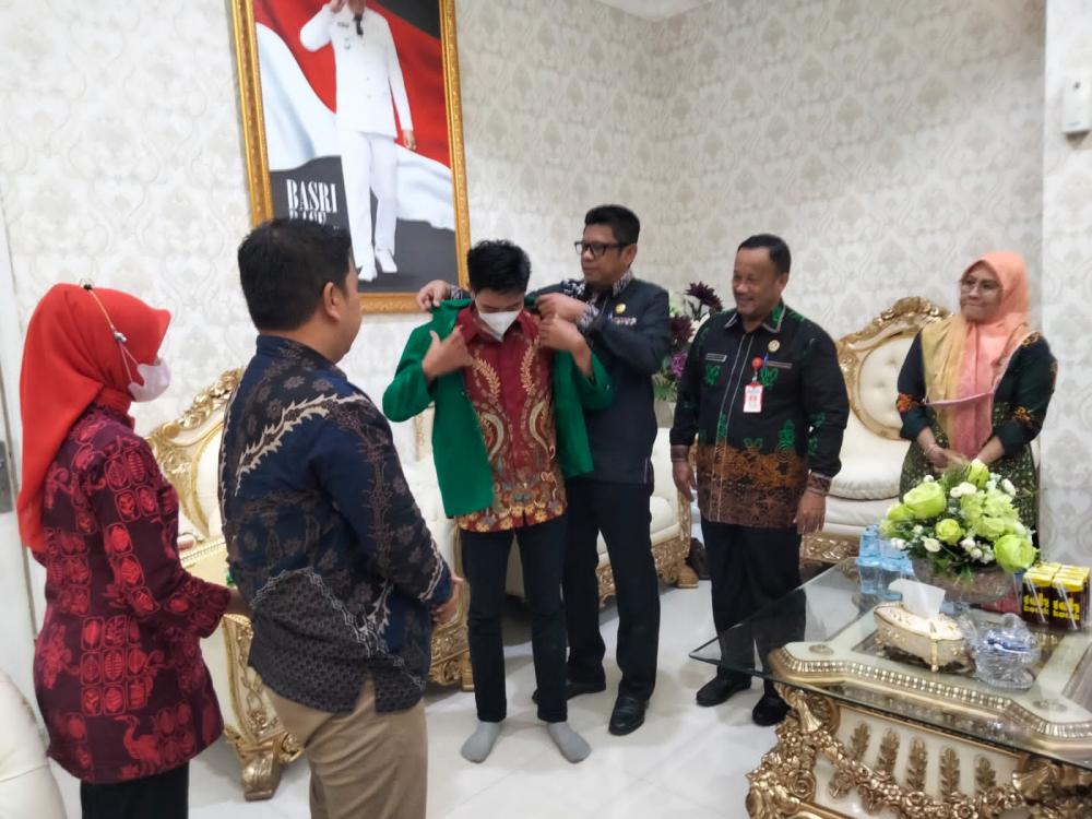 Wali Kota Basri Sambut Baik Mahasiswa KKN UINSI Samarinda di Bontang 