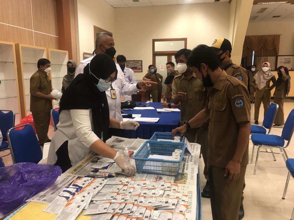 BNNK Bontang Tes Urine Mendadak di Dispopar, Satu Dinyatakan Positif