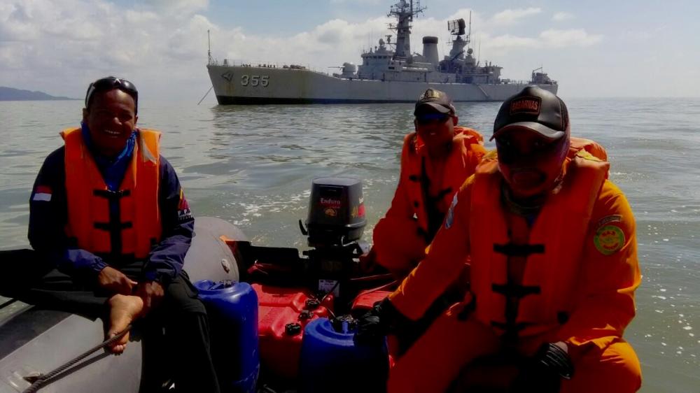 Dihantam Ombak Besar Perahu SAR Merapat ke Sei Taiwan, H4 Pencarian Nihil