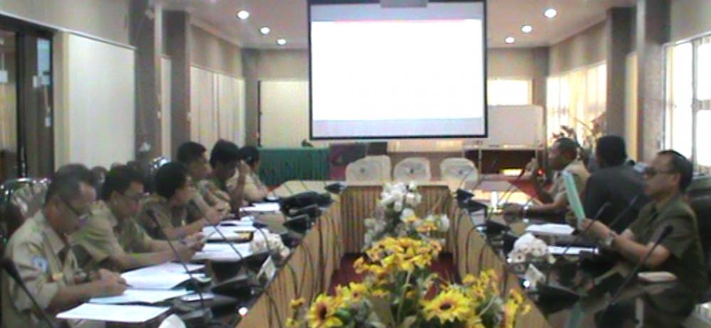 Banyak Perbaikan, Pembahasan Raperda Pasar Tradisional dan Modern Dijadwalkan Ulang