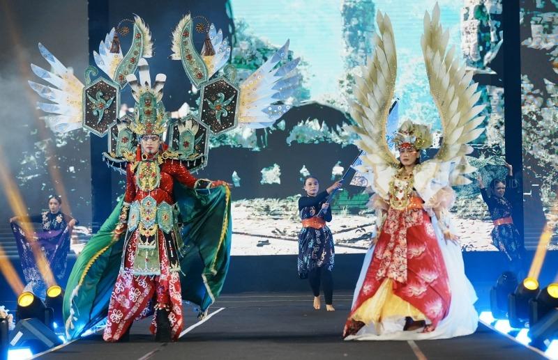Dukung Ekonomi Kreatif Lokal, Pupuk Kaltim Gelar Gebyar Batik Nusantara 2024