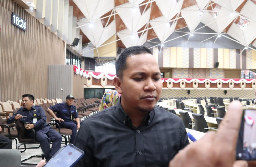 Udin Usulkan Pemprov Bangun Call Center Beasiswa Kaltim