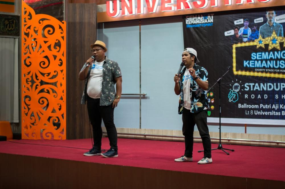 PECAH ! Tertawa Bahagia Sekaligus Berdonasi di Stand Up For Palu-Donggala