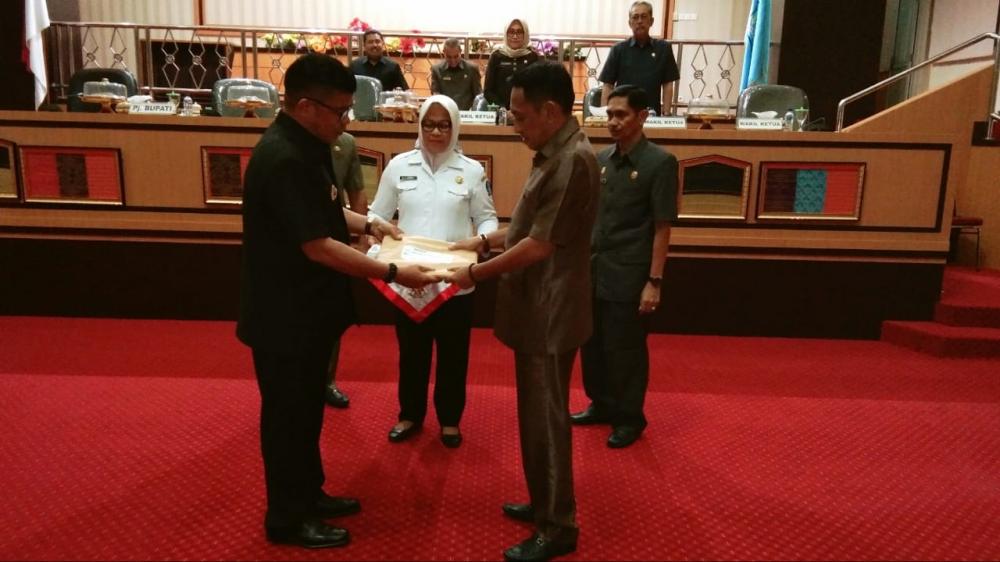 Yaelah, Belasan Anggota DPRD Bone Nggak Nongol Paripurna