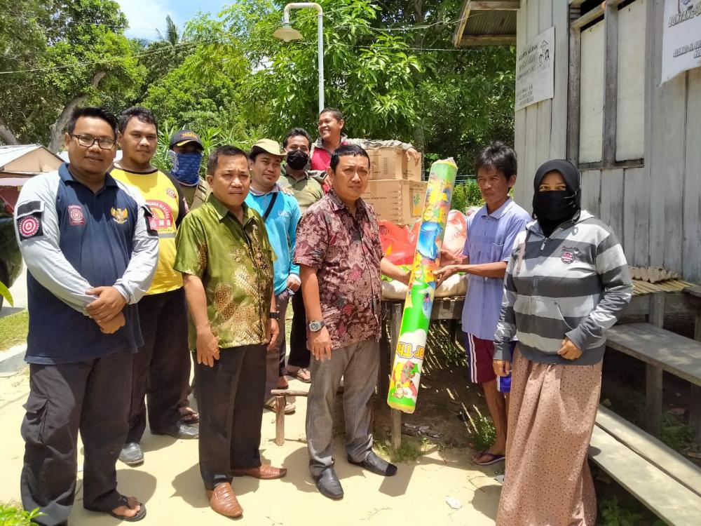 DSPM Bontang Salurkan Bantuan untuk Korban Kebakaran di Bonles