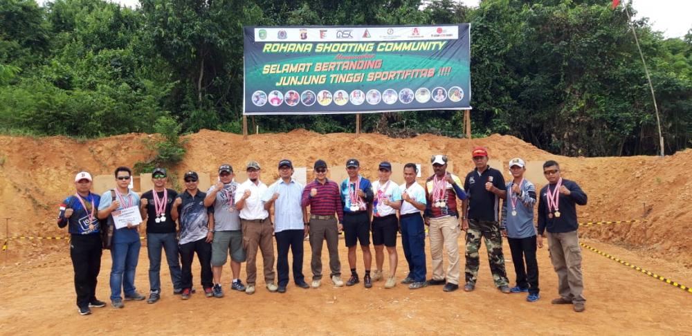 Dandim 0906/Tgr Sabet 3 Emas di Kejuaran Menembak Reaksi Level 1 Rohana Cup 2019