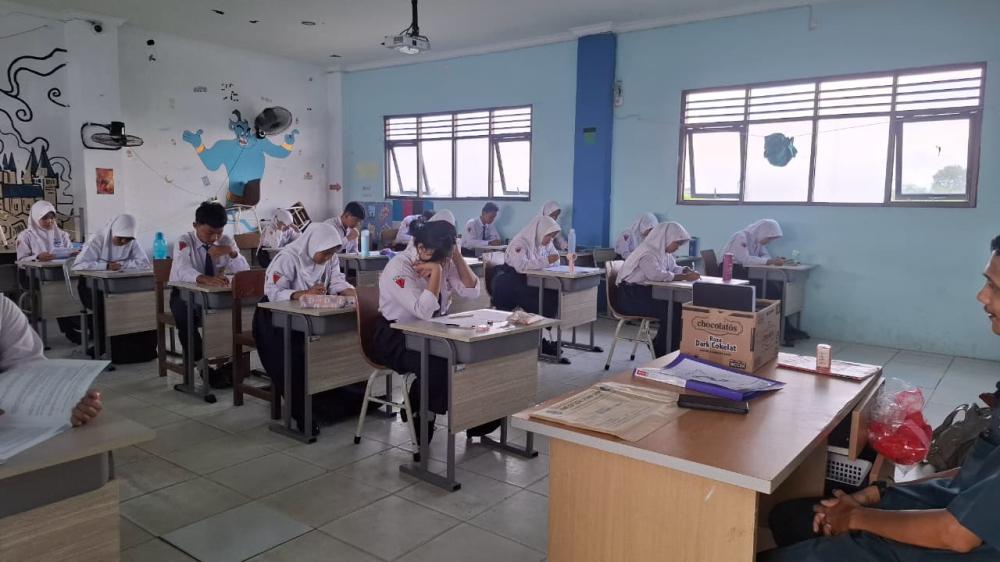 Kabut Asap Selimuti Bontang, Siswa PAUD hingga SMP Belajar dari Rumah