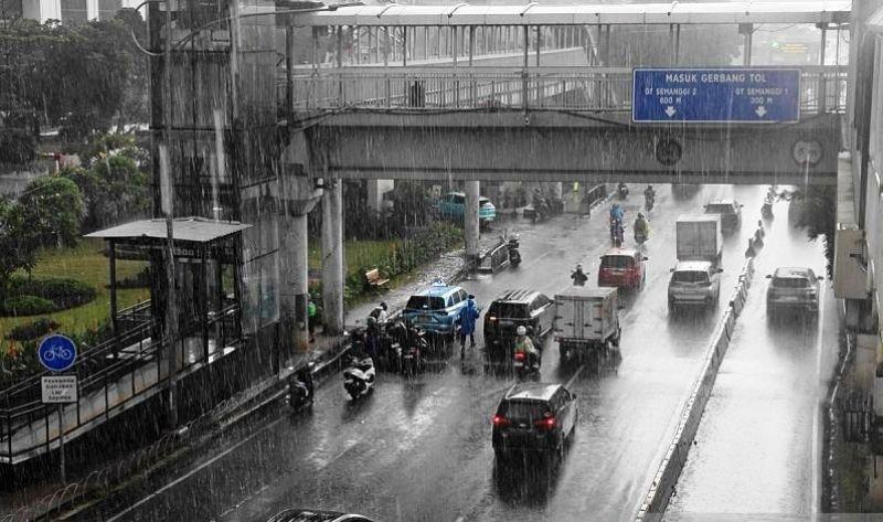 Kaltim Berpotensi Hujan, Kalsel Diprediksi BMKG Mendung Seharian 