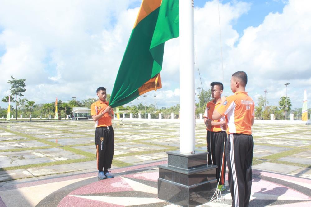 DISDIK BONTANG GELAR GLADI BERSIH JELANG UPACARA HARDIKNAS