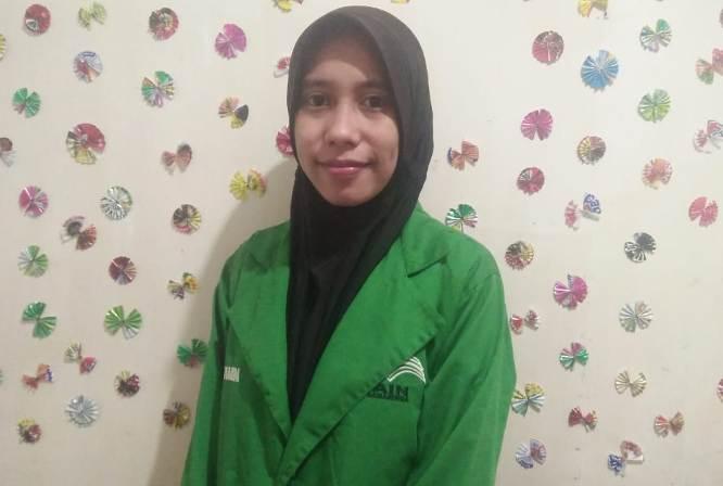 Opini : Anak Yang Sekolah Online, Orang Tua Yang Stres