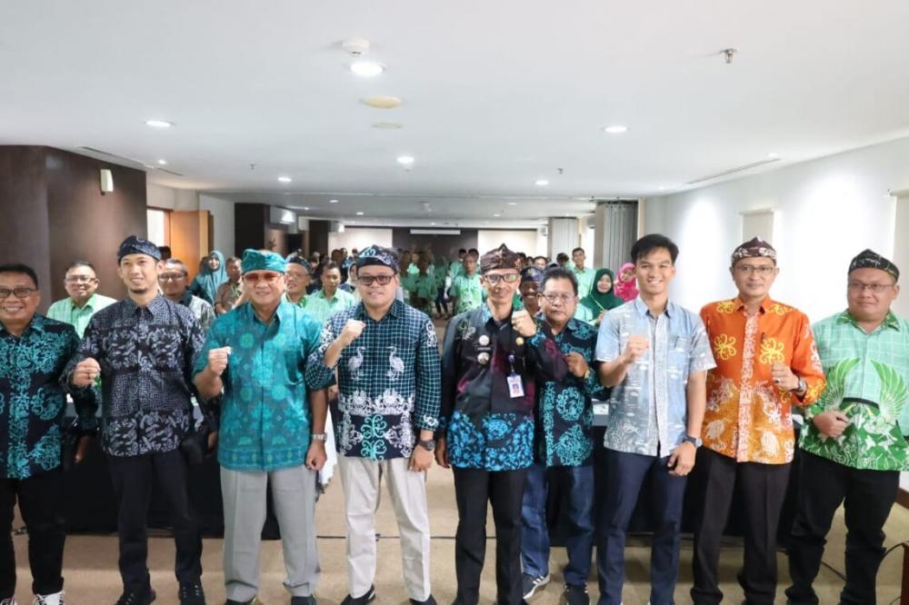 Bimtek Berbalut Kampanye, Boyong Ketua RT ke Bali