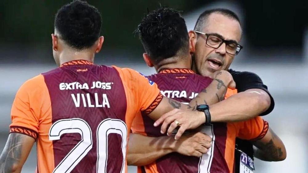 Persib Tersendat, Borneo FC Incar Kemenangan di Tengah Sorotan Wasit