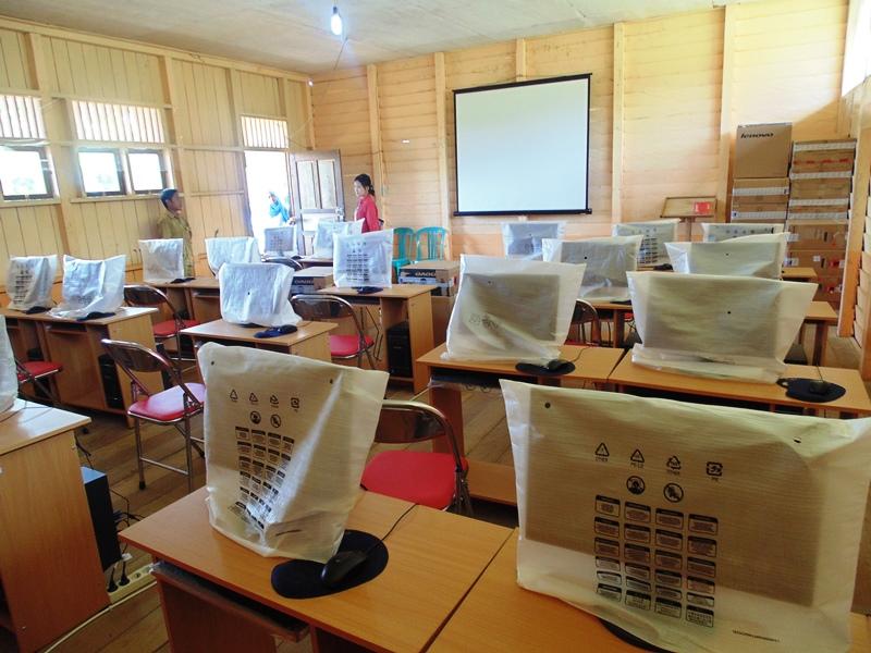 Masih Pakai Genset, Sekolah di Mahulu Belum Ikuti UNBK