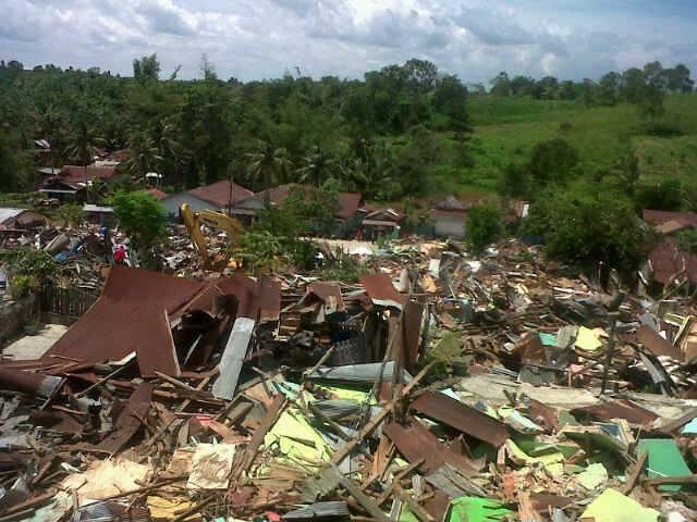 Eks Lokalisasi KM 17 Balikpapan Dibongkar 
