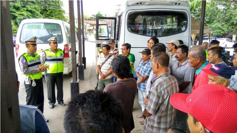 DEMI KELANCARAN ARUS MUDIK, SATLANTAS POLRES BONTANG SAMBANGI TERMINAL