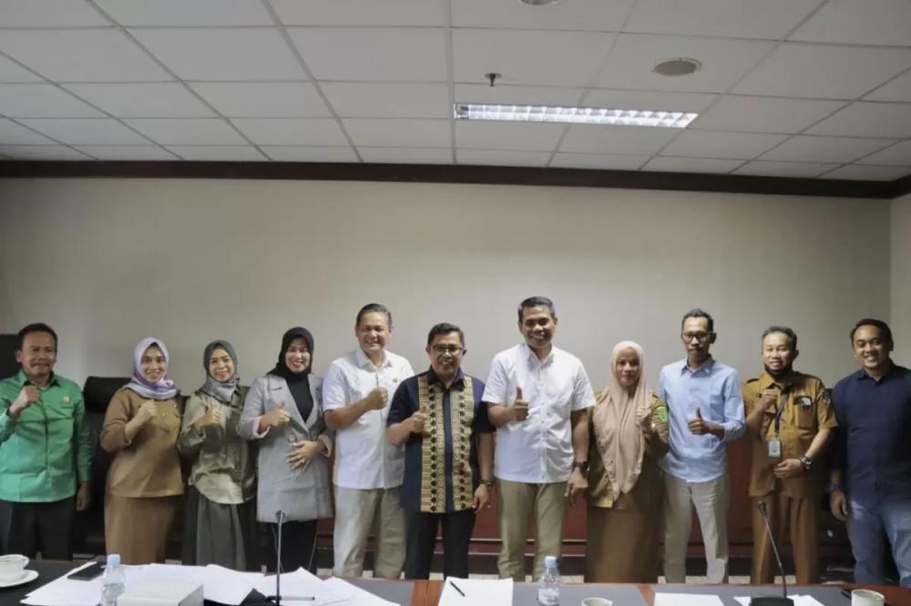 Pansus Raperda Pengarustamaan Gender DPRD Kutim Sambangi DPRD Kaltim