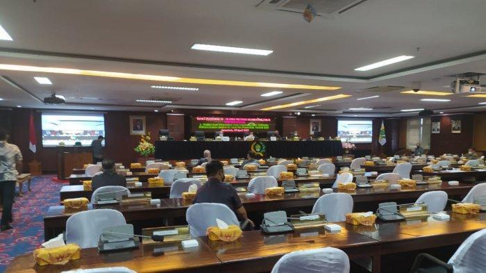Rapat Paripurna ke-10 DPRD Kaltim Bahas Penarikan Raperda Pengelolaan Limbah B3
