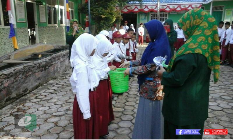 GELAR LOMBA, SD AISYIYAH BONTANG TUMBUHKAN SEMANGAT NASIONALISME SEJAK DINI