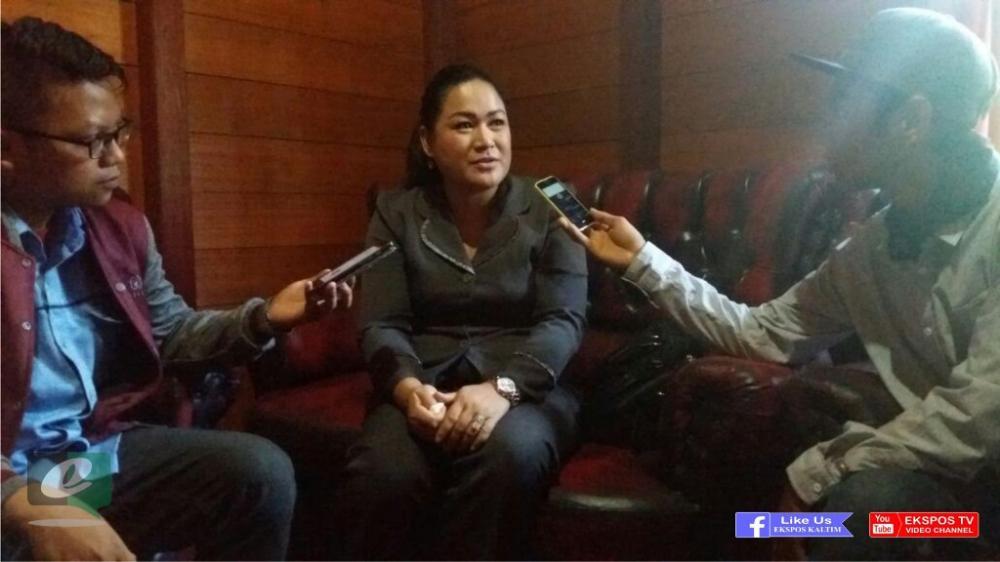 Menyambut Natal, Novita Berharap Bahu Membahu Membangun Mahulu Jadi Lebih Baik