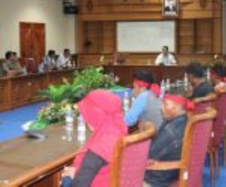 DPRD Kutim Akan Mediasi Karyawan PT AE yang di PHK