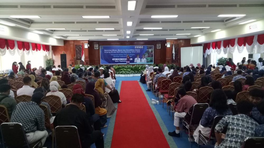 Asisten II Pemkot Bontang Hadiri Penyerahan Hadiah Lomba Olimpiade Sains Nasional