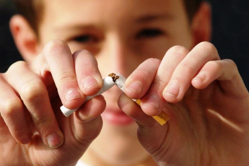 Puasa Tanpa Rokok, Momentum Berhenti yang Sering Terlewat