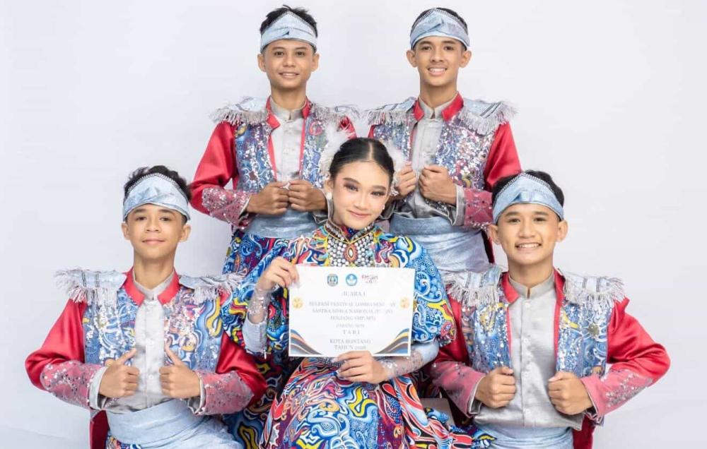 Tari Kreasi SMPN 3 Bontang Sabet Juara 1 FLS3N 2026 , Siap Melaju ke Provinsi