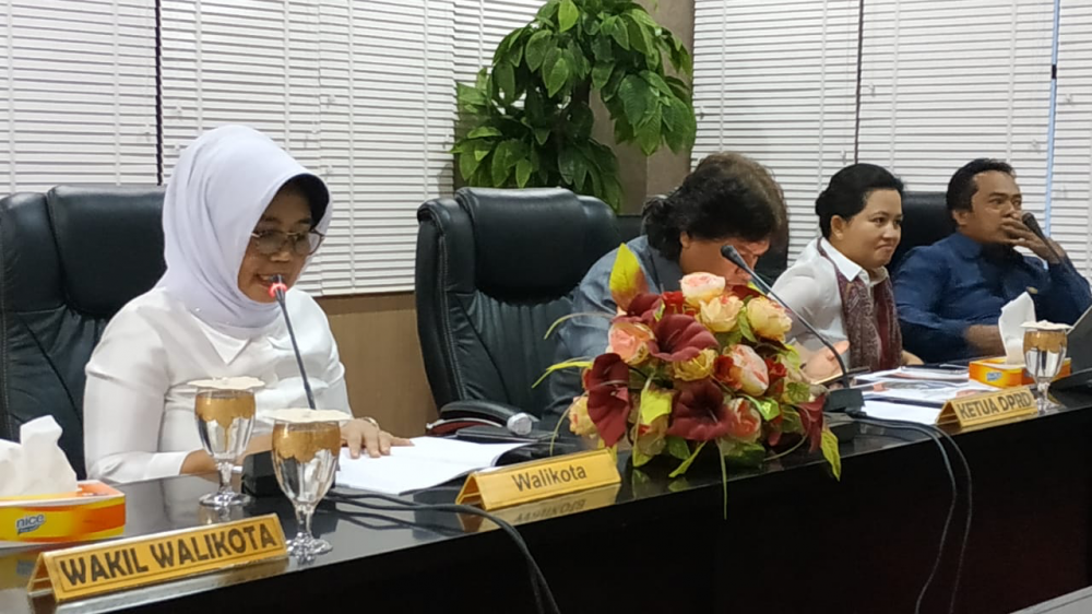Wali Kota Bontang Tanggapi Pandangan Umum Fraksi