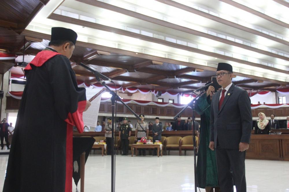 Samsun Resmi Gantikan Doddy Jadi Wakil Ketua DPRD Kaltim