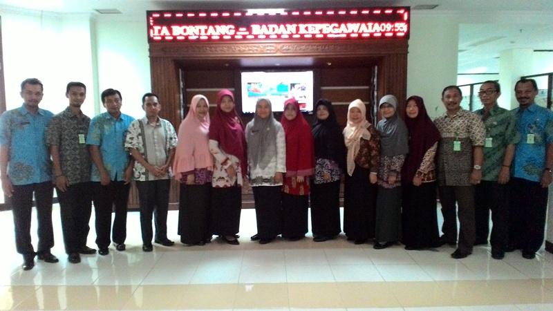 MEMBANGGAKAN, BKD BONTANG RAIH ANUGRAH BKN AWARD 2016