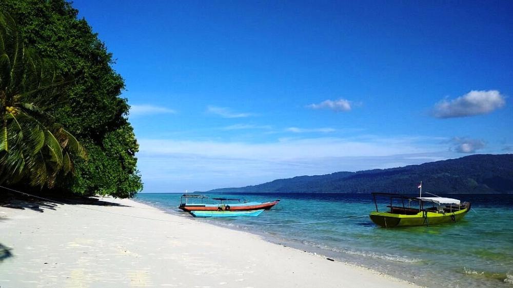 Escape ke Pulau Kaniungan, Destinasi Hits Berau 