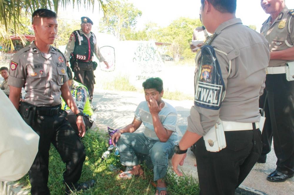 APES: KEDAPATAN MEMBAWA DOUBLE L, KURIR AIR ISI ULANG DIBONTANG, DIAMANKAN POLISI