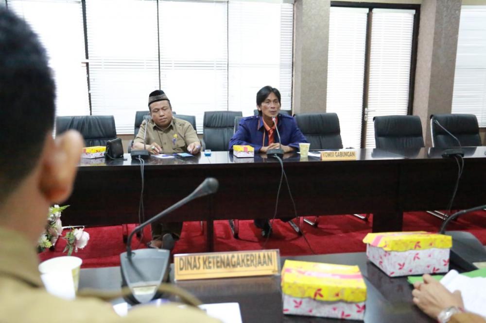 Dewan Tuntut  PT TUS  Tanggulangi Kerusakan Infrastruktur Akibat Galian Pipa